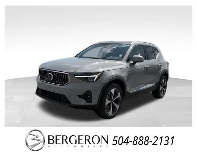 new 2025 Volvo XC40 car, priced at $47,765