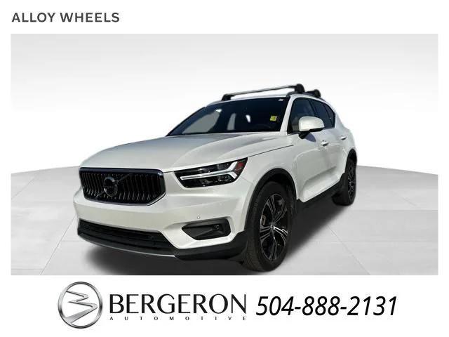 used 2021 Volvo XC40 car