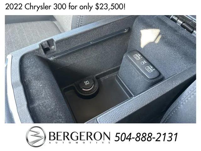 used 2022 Chrysler 300 car