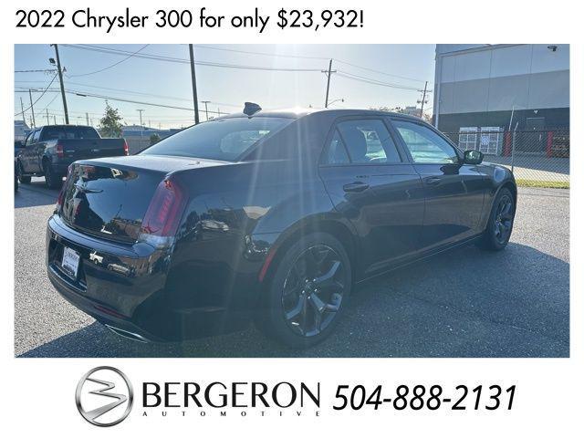 used 2022 Chrysler 300 car