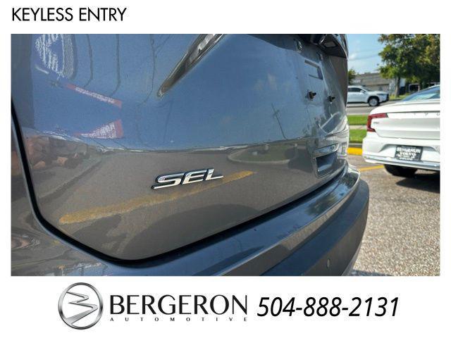 used 2021 Ford Edge car