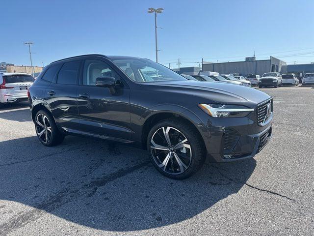 new 2025 Volvo XC60 car, priced at $57,900
