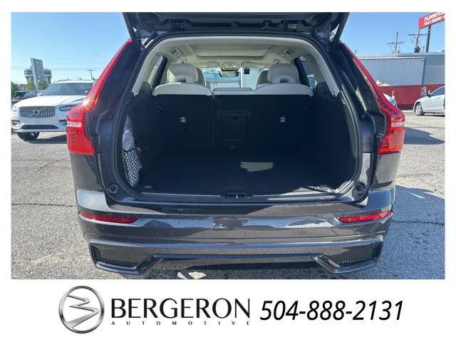 new 2025 Volvo XC60 car, priced at $59,095