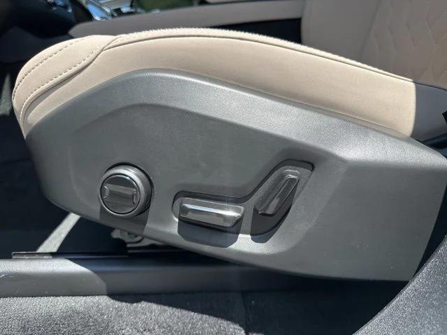 new 2025 Volvo XC90 car, priced at $64,645