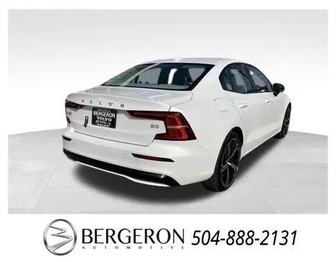 new 2024 Volvo S60 car, priced at $38,900