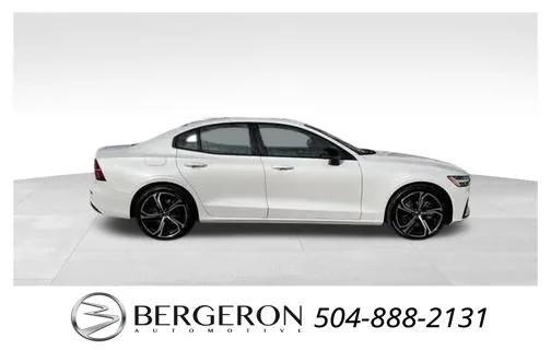 new 2024 Volvo S60 car, priced at $38,900