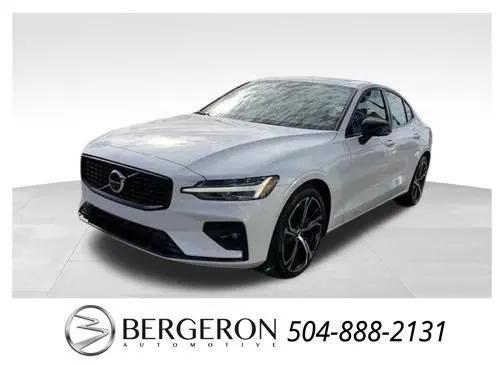 new 2024 Volvo S60 car, priced at $38,900