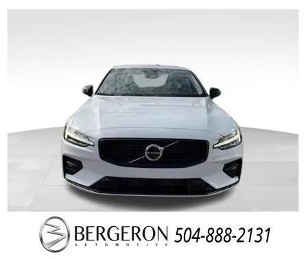 new 2024 Volvo S60 car, priced at $38,900