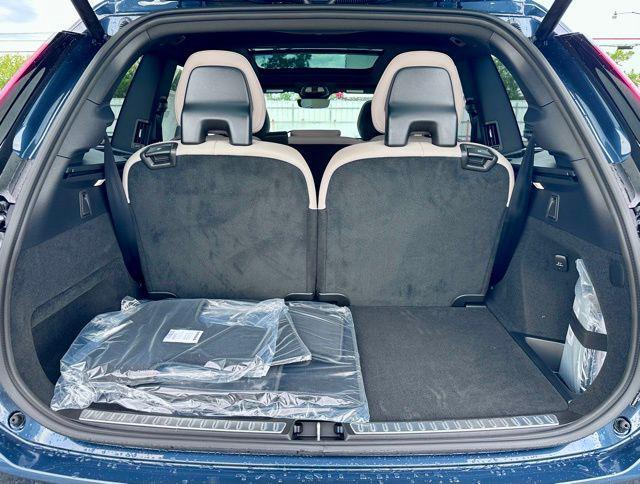 new 2026 Volvo XC90 car, priced at $70,895