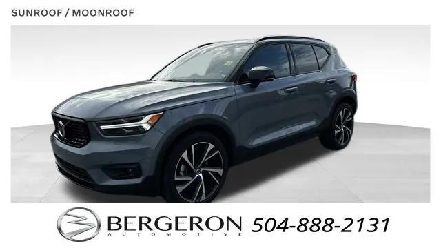 used 2022 Volvo XC40 car