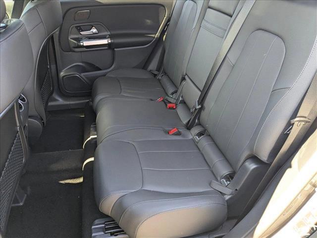 new 2025 Mercedes-Benz GLB 250 car, priced at $52,420