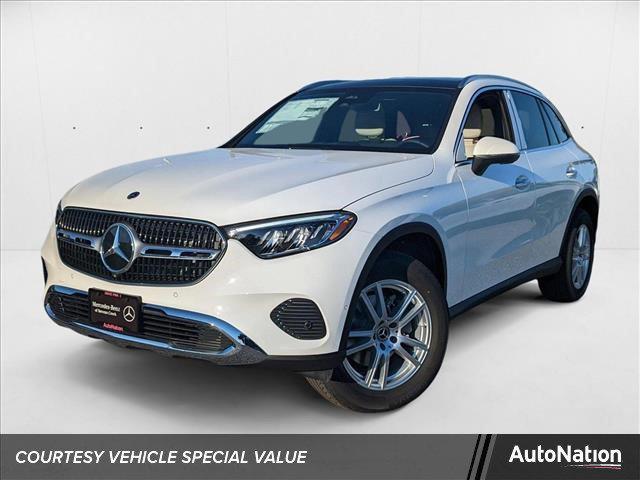 new 2025 Mercedes-Benz GLC 300 car, priced at $54,700