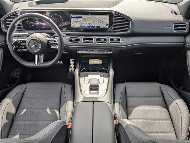 new 2025 Mercedes-Benz GLS 580 car, priced at $122,770