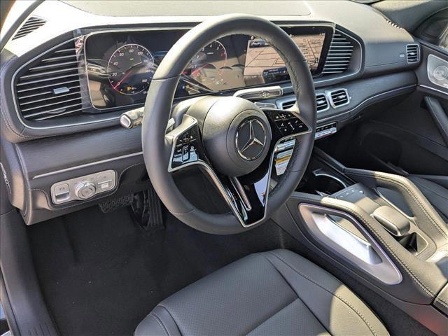 new 2025 Mercedes-Benz GLE 450 car, priced at $83,700