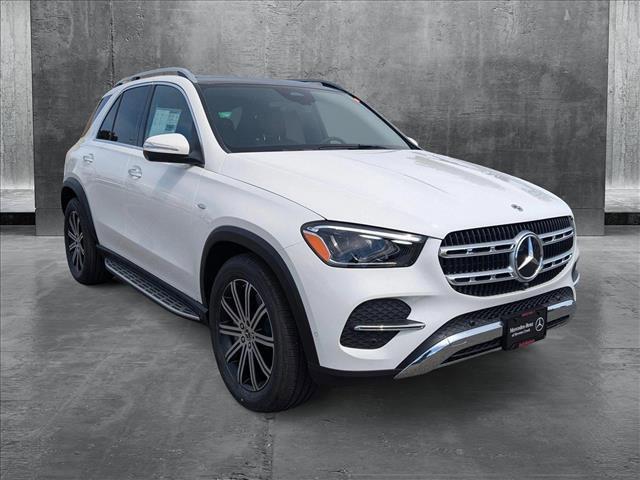 new 2025 Mercedes-Benz GLE 450e car, priced at $77,645