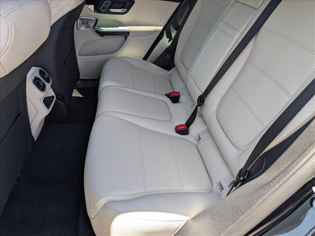 new 2025 Mercedes-Benz GLC 300 car, priced at $55,845