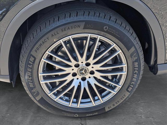 new 2025 Mercedes-Benz GLC 300 car, priced at $55,845
