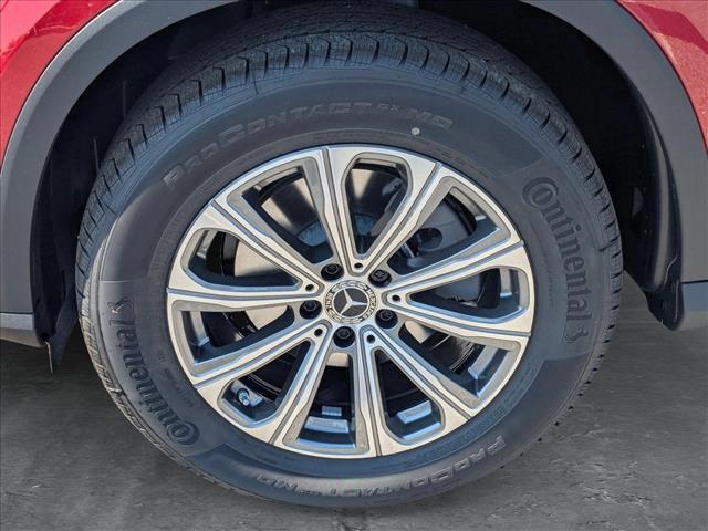 new 2025 Mercedes-Benz GLC 300 car, priced at $58,940