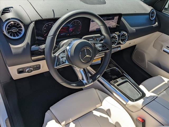 new 2025 Mercedes-Benz GLA 250 car, priced at $46,285