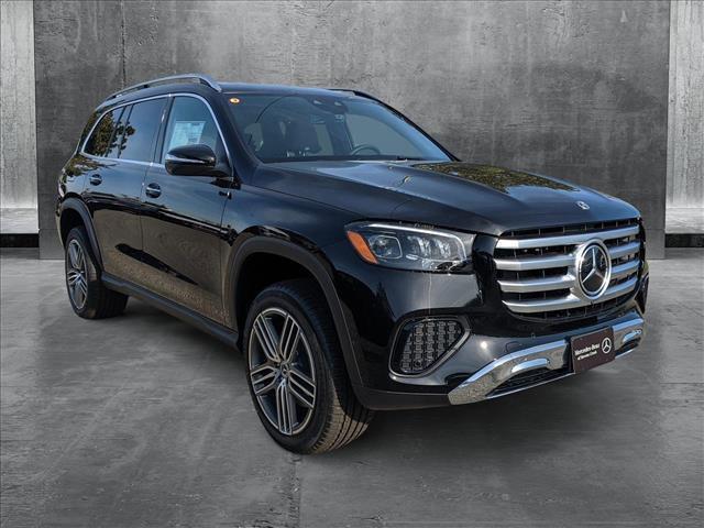 new 2025 Mercedes-Benz GLS 450 car, priced at $93,370