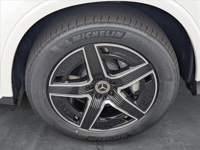 new 2025 Mercedes-Benz GLC 300 car, priced at $56,245