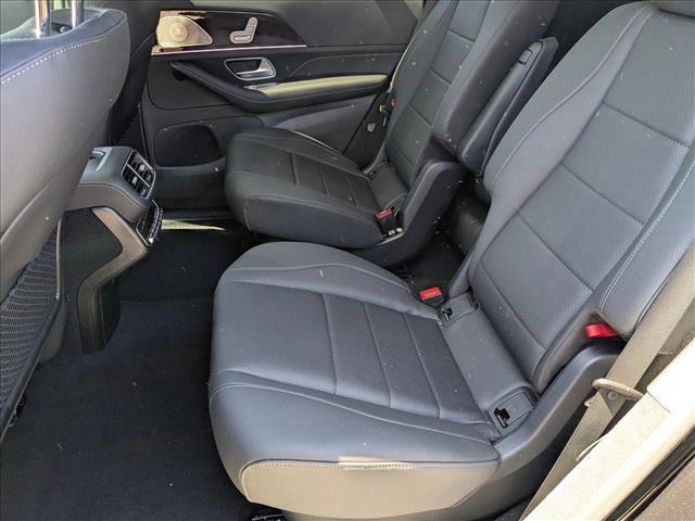 new 2025 Mercedes-Benz GLS 450 car, priced at $92,275