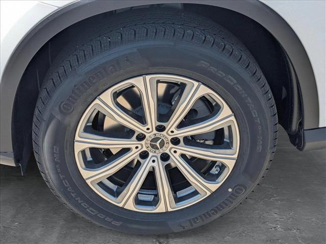new 2025 Mercedes-Benz GLC 300 car, priced at $53,395
