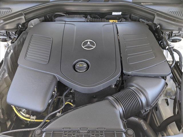 new 2025 Mercedes-Benz GLC 300 car, priced at $53,395