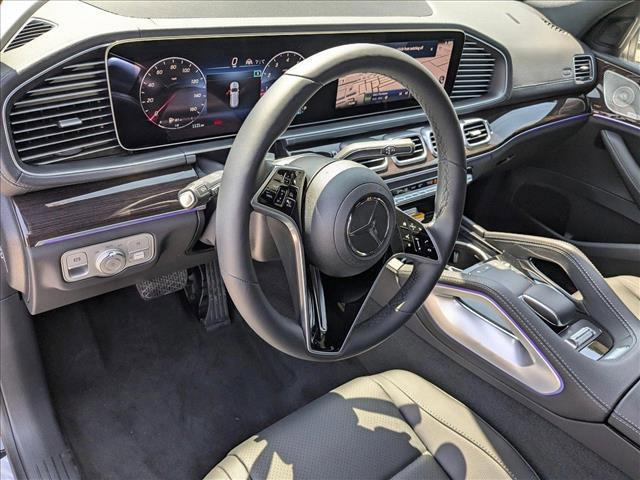 new 2025 Mercedes-Benz GLS 450 car, priced at $92,275