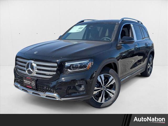 new 2025 Mercedes-Benz GLB 250 car, priced at $47,145