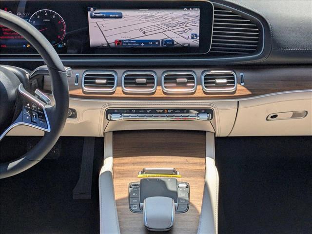 new 2025 Mercedes-Benz GLS 450 car, priced at $98,910