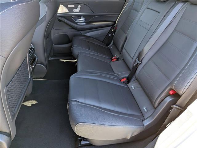 new 2026 Mercedes-Benz GLS 580 car, priced at $125,605