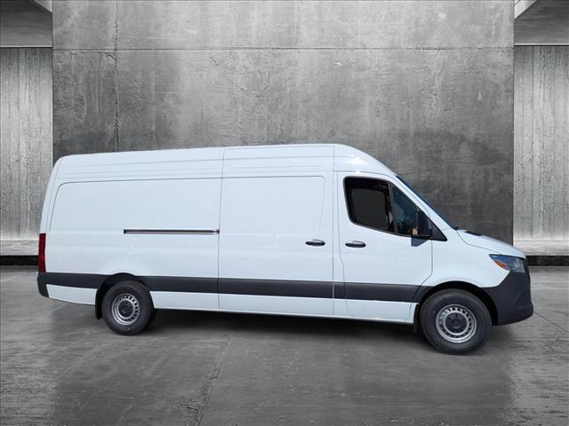 new 2025 Mercedes-Benz Sprinter 2500 car, priced at $60,752