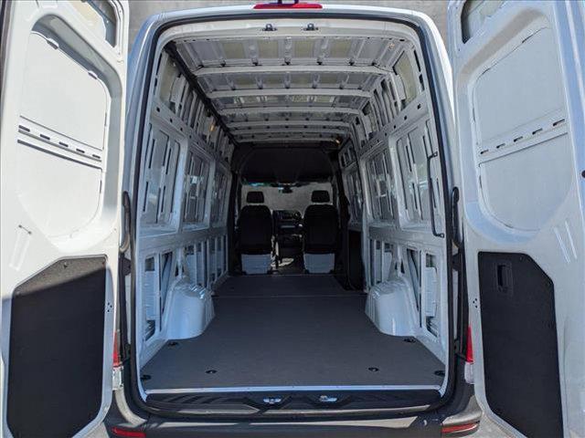 new 2025 Mercedes-Benz Sprinter 2500 car, priced at $60,752