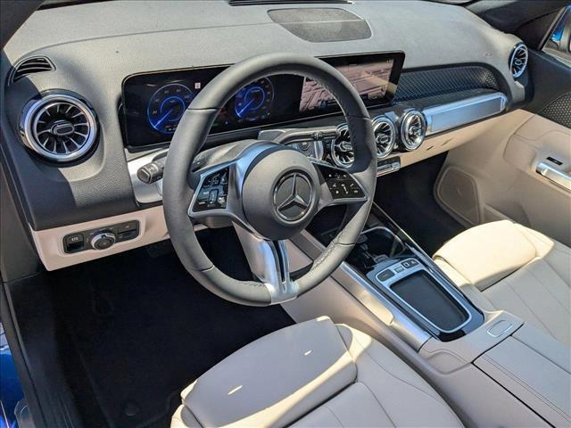 new 2025 Mercedes-Benz GLS 450 car, priced at $91,945