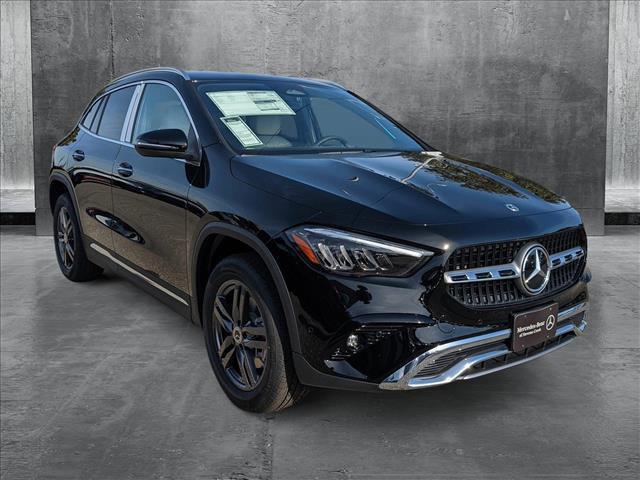 new 2025 Mercedes-Benz GLA 250 car, priced at $45,235