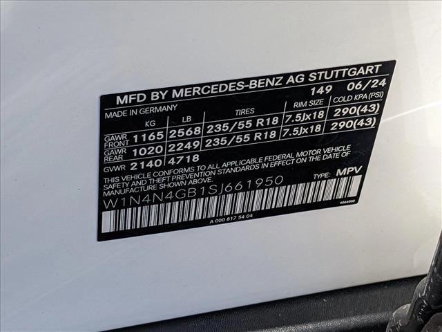 new 2025 Mercedes-Benz GLA 250 car, priced at $45,085