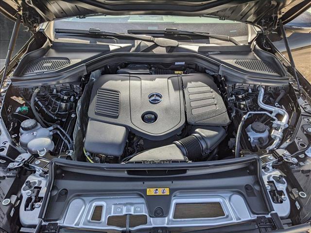 new 2025 Mercedes-Benz GLC 350e car, priced at $69,400