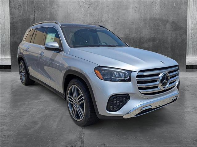 new 2025 Mercedes-Benz GLS 450 car, priced at $98,040