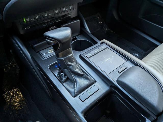 used 2020 Lexus ES 350 car, priced at $32,488