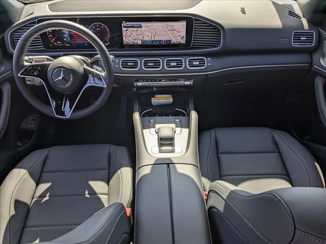 new 2025 Mercedes-Benz GLS 450 car, priced at $91,945