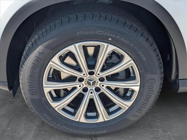 new 2025 Mercedes-Benz GLC 300 car, priced at $55,240