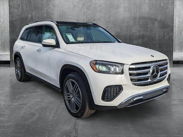 new 2025 Mercedes-Benz GLS 450 car, priced at $91,775