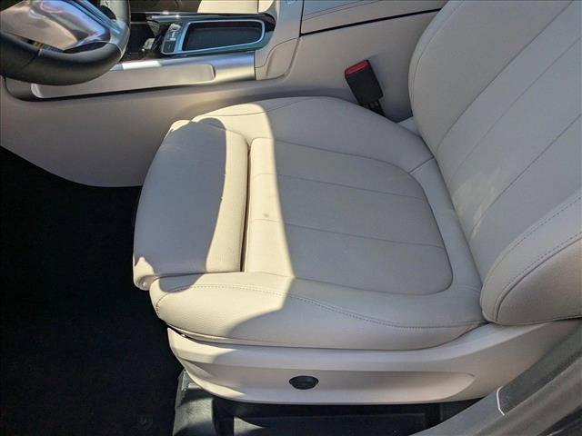 new 2025 Mercedes-Benz GLB 250 car, priced at $55,445