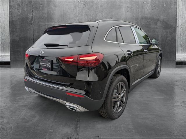 new 2025 Mercedes-Benz GLA 250 car, priced at $45,085