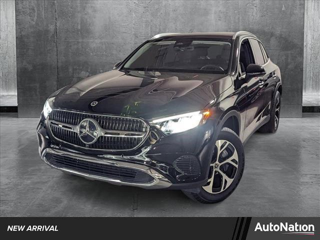 new 2025 Mercedes-Benz GLC 350e car, priced at $61,400