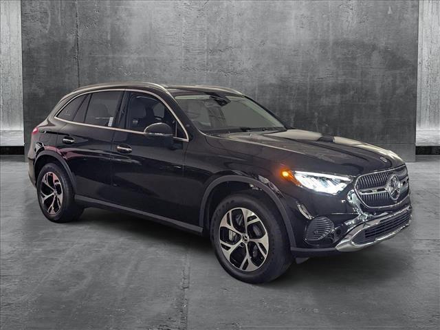 new 2025 Mercedes-Benz GLC 350e car, priced at $61,400