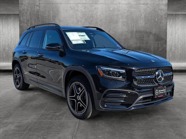 new 2024 Mercedes-Benz GLB 250 car, priced at $52,625