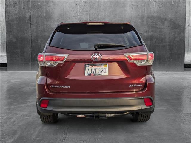 used 2015 Toyota Highlander car, priced at $17,592