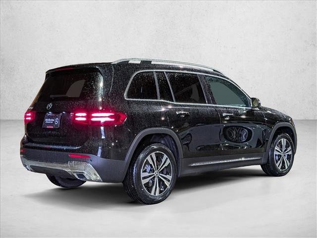 new 2025 Mercedes-Benz GLB 250 car, priced at $47,420